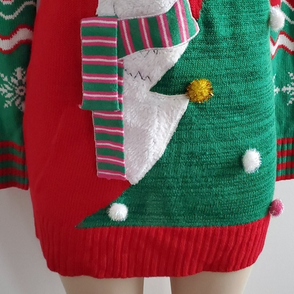 Christmas Ugly Sweater - Picture 5 of 13